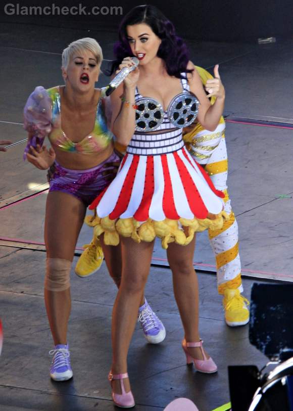 Katy Perry funky costume