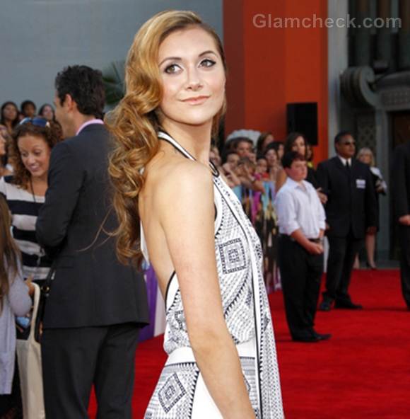 Alyson Stoner Wows in Dramatic Dress at “Step Up Revolution” Premiere