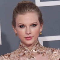 Taylor Swift is Highest-paid Under-30 Celeb