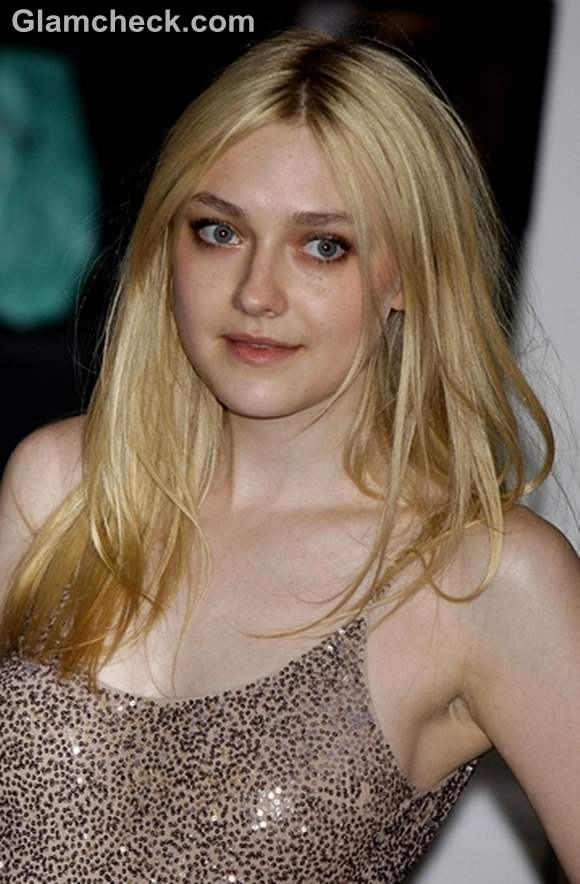 Dakota Fanning hairstyle makeup