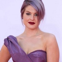 Kelly Osbourne hairstyle Emmy Awards 2012