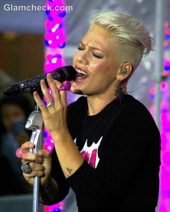 Pink Performs on “Today Show” In Little Black Dress