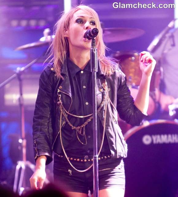 Metric Performs at Live Much in Toronto