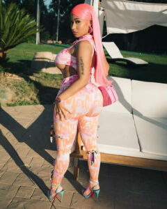 Nicki Minaj Sports a Fresh Quirky Look in Pink