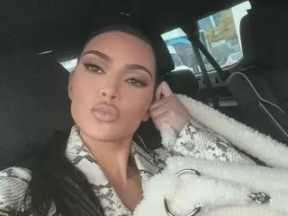Kim Kardashian Reveals Esophagitis Diagnosis in Emotional Kardashians Trailer