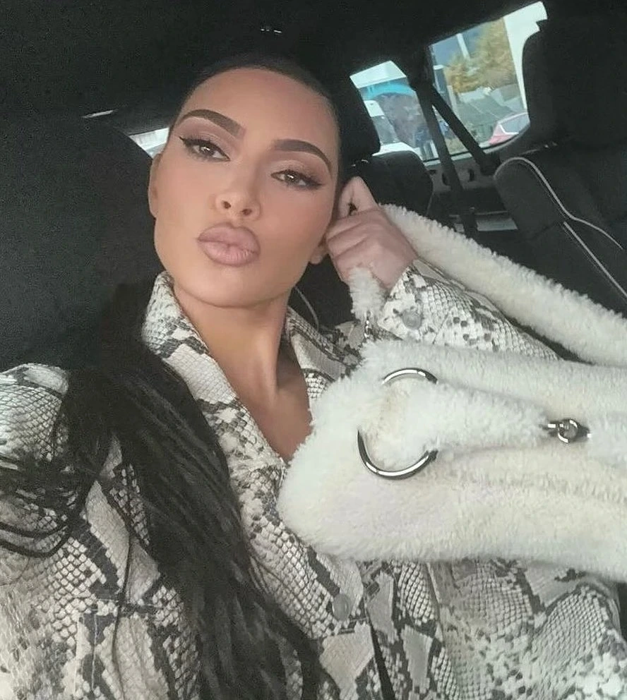 Kim Kardashian Reveals Esophagitis Diagnosis in Emotional Kardashians Trailer