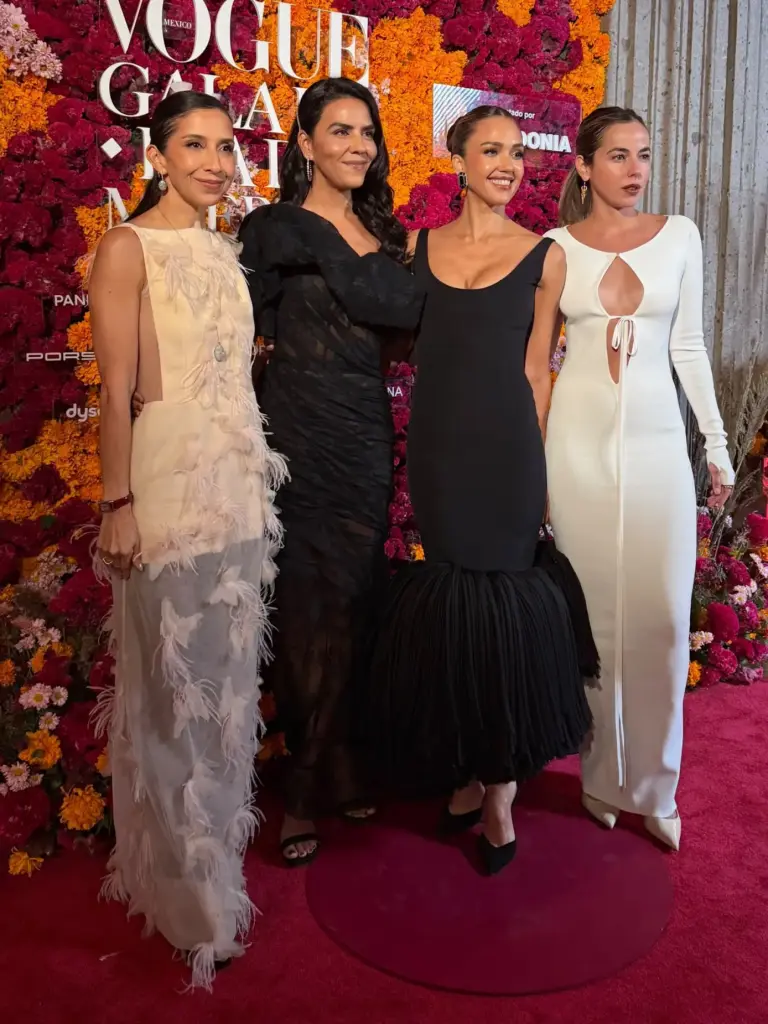 Jessica Alba at the Día de Muertos gala celebrating a tradition connected to her Mexican heritage