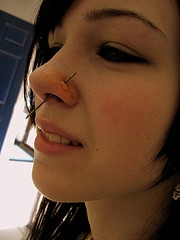Nose piercing (4)
