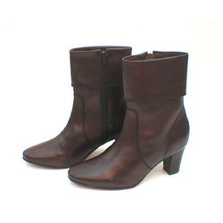 Ladies boots