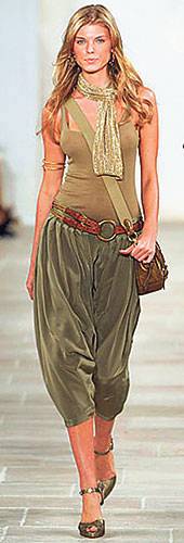 Dhoti pants for banana body shape