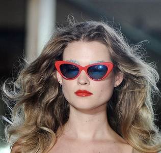 cat eye sunglasses trend red frame spring 2011 Giles