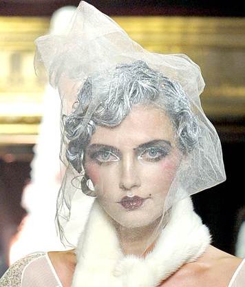 dramatic headgears spring summer 2011 John Galliano