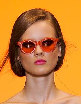 round sunglasses trend spring 2011 Cacharel