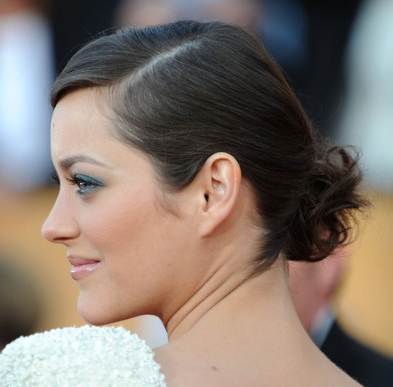 Marion Cotillard  Side Chignon