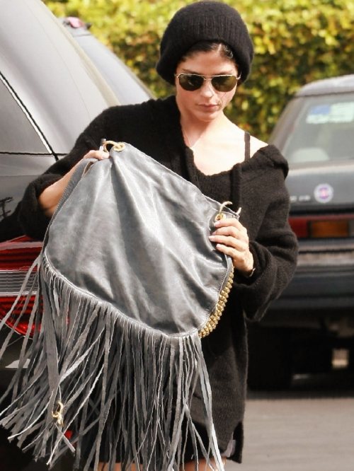 Selma Blair casual look fringe bag