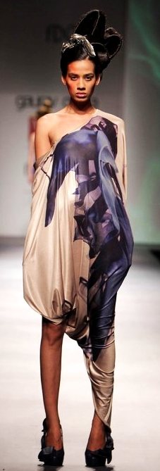 Designer Gaurav Gupta A-W 2011-3