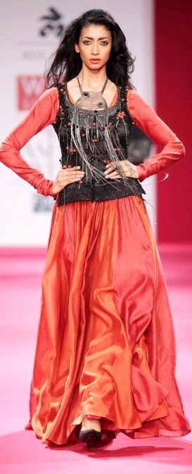 Ritu Kumar A-W 2011-1