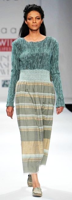 WIFW Akaaro by Designer Gaurav Jai Gupta A-W-2011-3