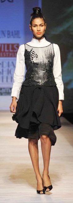 WIFW varun bahl A-W-2011-1