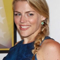 Busy-Philipps-side-plait