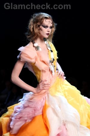 Christian Dior-Haute Couture Fall-Winter 2011-12-12