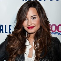 Demi-Lovato-Makeup-Hair-Sultry-Look