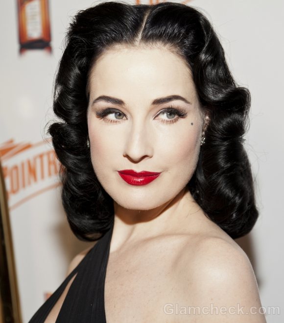 Dita Von Teese retro hair and makeup