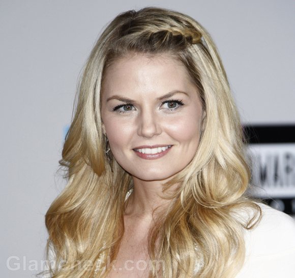 Jennifer Morrison chic in braided bangs