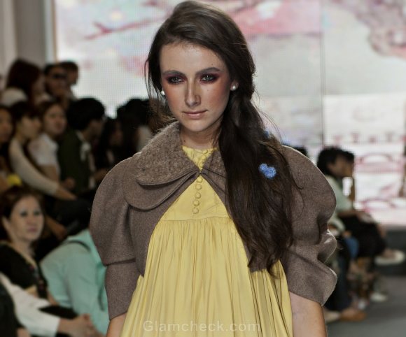 Style Pick of the Day Woolen Capelet