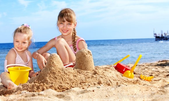 Things to pack for the beach-toys games