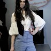 how-to-wear-high-waist-shorts