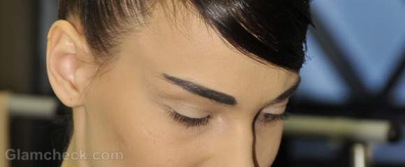 Beauty trends fall-winter 2012 bold natural eyebrows Basharatian-2