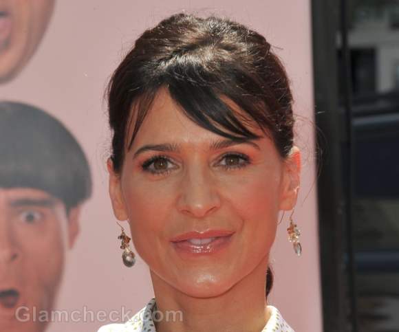 Perrey Reeves beauty looks