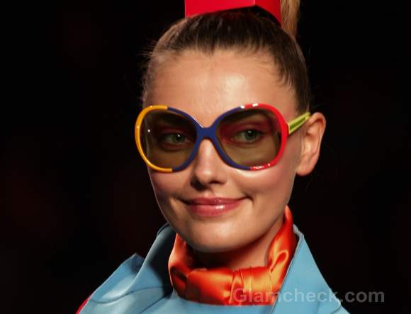 Accessories trend fall-winter 2012 bold colour blocked frames