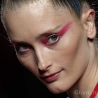 Beauty how to exaggerated eye shadow fall-winter-2012