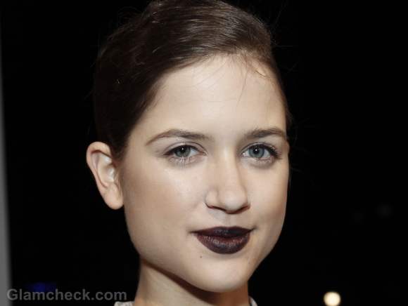 Beauty how to-vampy dark lips Kaelen fall-winter 2012