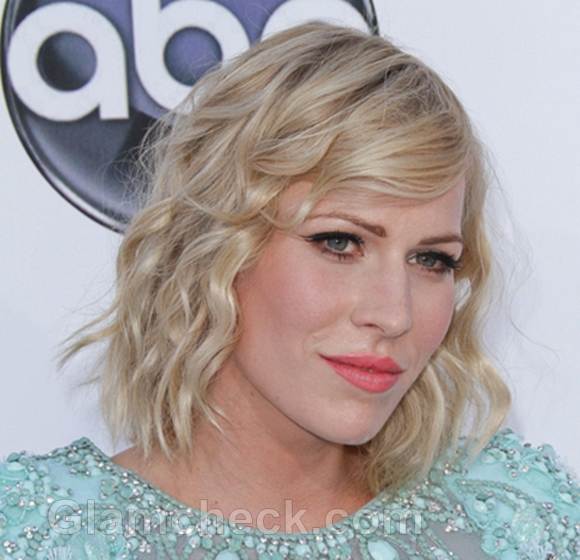 Celebrity curly hairstyles Natasha bedinglield-2012 billboard music awards