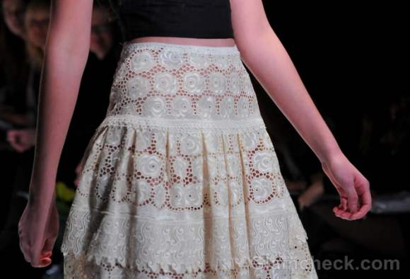 Style pick of the day white lace skirt