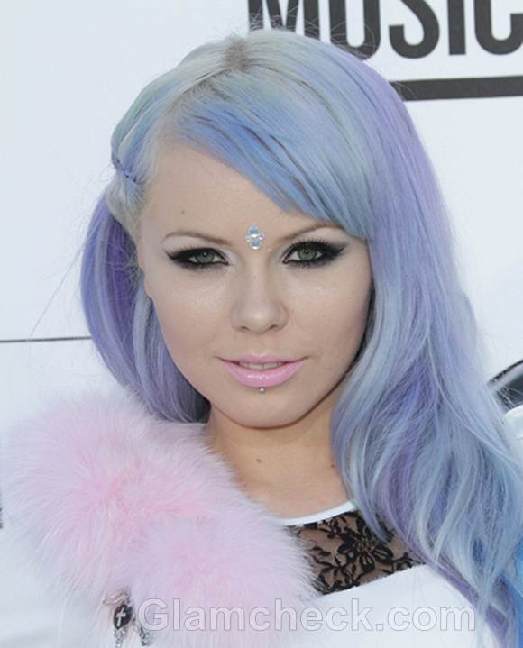 celebrity hair color-Kerli