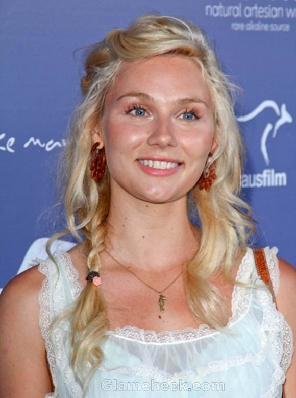 braid hairstyle Clare Bowen