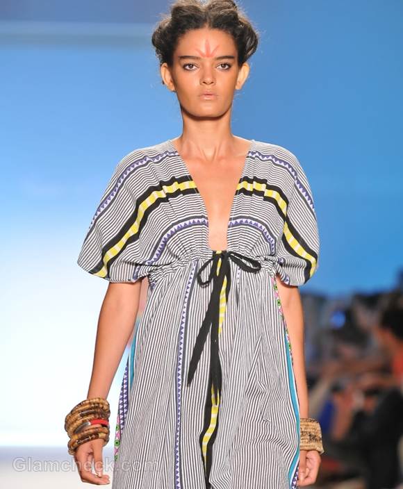 Style pick stripe beach kaftan Mara Hoffman s-s -2012