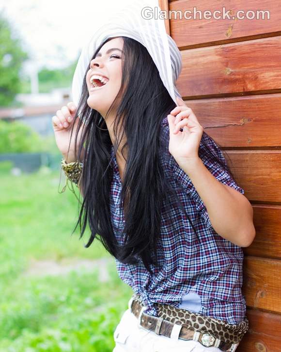 rock the look white shorts cowgirl style