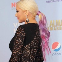 Christina Aguilera hair color at 2012 NCLR ALMA Awards