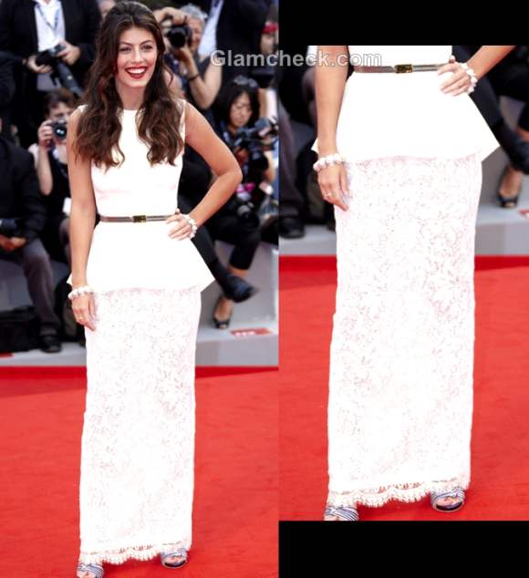 Style wearing long skirts Alessandra Mastronardi