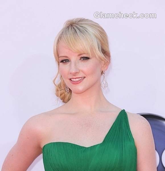 side chignon hairstyle Melissa Rauch