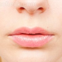 How to Exfoliate Lips