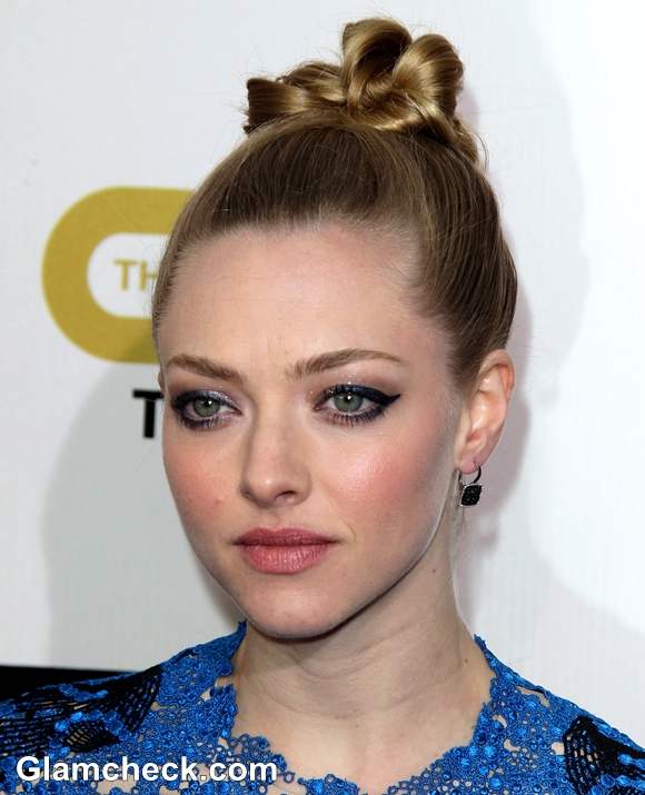 Amanda Seyfried Looped Top Knot hairstyle 2013