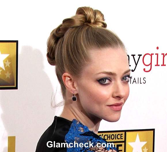 Amanda Seyfried hairstyle 2013 Looped Top Knot