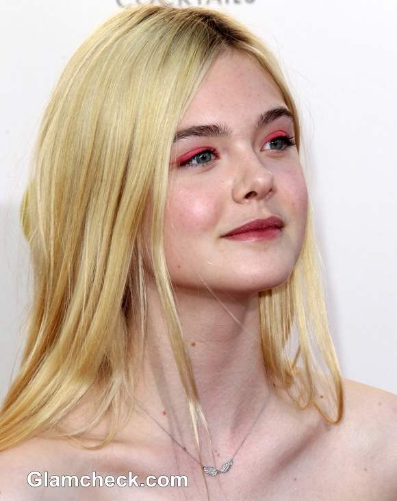 Elle Fanning Sports Neon Pink Eyeliner