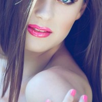 How to wear pink lipstick fair skin tone